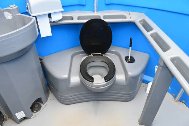 Best Portable restroom trailer rental  in Lac Du Flambeau, WI